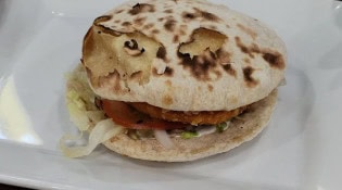Must Naan - Hamburger pain naan au poulet
