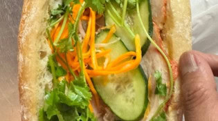 Nguyen Thi Kim Yen - Un sandwich