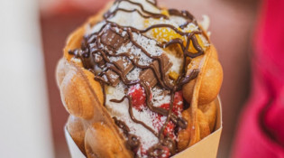 Yogurt Factory - Bubble waffle