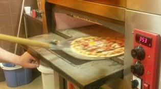Pizza Gino - Le four à pizza