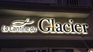 La Cantine du Glacier - La façade du restaurant