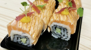 Sucrine et Tamarin - Des sushis