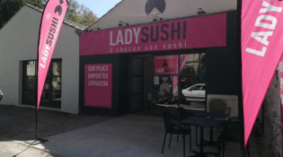 Lady Sushi - La terrasse