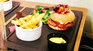 La Malouiniere - Un burger