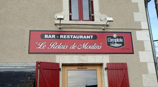 Le relais de Moulins - La façade