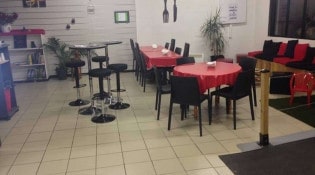 Familly pizza - La salle de restauration