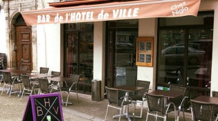 Bar de l'Hotel de Ville - La façade du restaurant