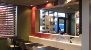 Mc Donald's - La salle de restauration