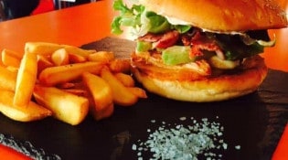 Le Spot - un burger, frites
