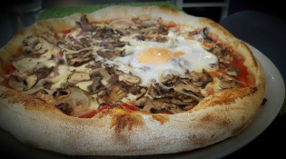 La pizzaiolette - Une pizza au œuf