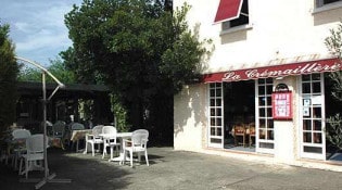 La Crémaillère - La façade de l' hôtel restaurant