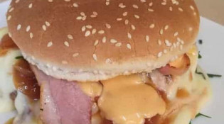 Friterie Grill - un burger