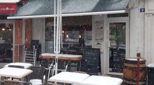 Frietkot Pilat - La façade du restaurant