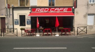 Red Cafe - La façade du restaurant