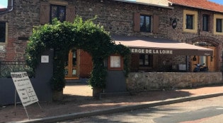 Auberge de la Loire - La façade du restaurant