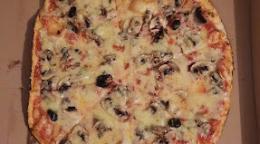 Lily Pizza - Une pizza