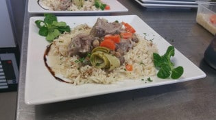 Le Midi - Un blanquette de veau et riz