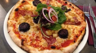 Grill & Cow - Une pizza