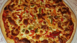 La Place Chez Umit - Une pizza