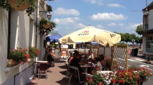 Castle Tavern - La terrasse 