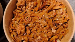 Bbq wok - Un poké  bowl