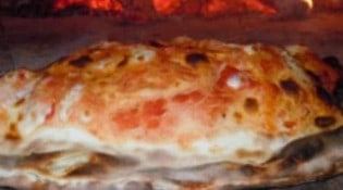 La tour de pizz - le calzone