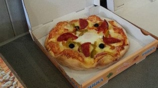 Pizzéria De La Tour - Une pizza