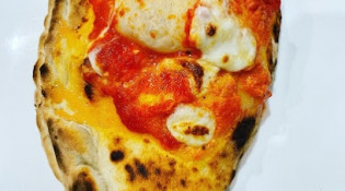 Un Petit Grain - Une pizza