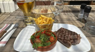 Auberges de bouviers - Un plat