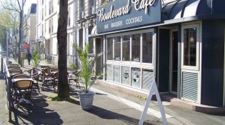 Boulevard Café - Le restaurant