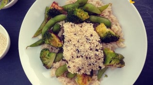 ZenEatTude - poisson, accompagné de riz et de ses petits légumes croquants