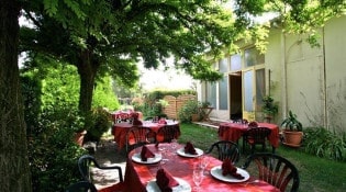 Auberge de l'ombrée - La terrasse