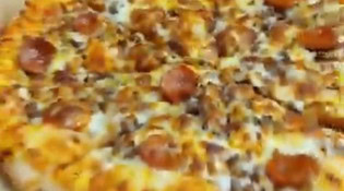 Zerda - Une pizza