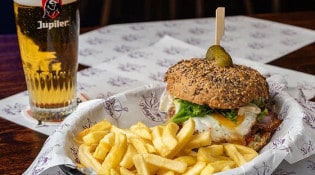 Plaza - Une formule burger 