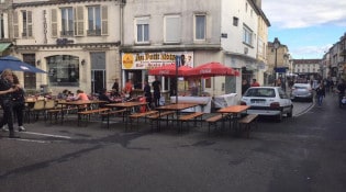 Au Petit Retro - Le restaurant