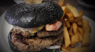 La Villa Vauban - Un burger, frites