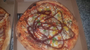 Allo pizza 53 - Une pizza