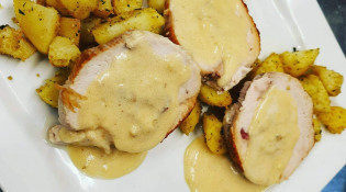 Mon Petit Bouchon - Filet de dinde façon orloff pommes de terre rôties