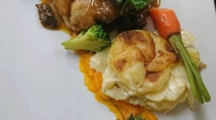 Aux Arcades - Ris de veau au morilles, gratin dauphinois