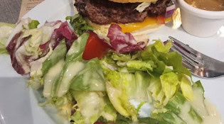 Ô feu d'bois - Un burger