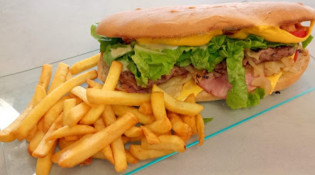 L'Essentie - Un sandwich, frites