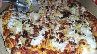 Ekin Pizza - Une pizza