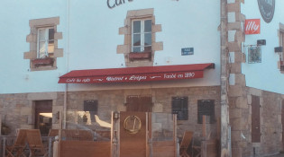 Café du Midi - la façade