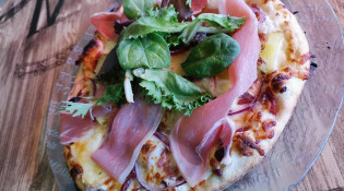 Le Neisson - Une pizza