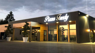 Fredy pizza - La façade