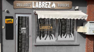 Labrez - La façade