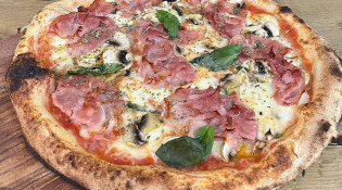 A Modo Mio - Une pizza