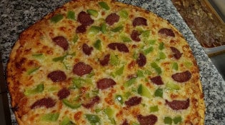 Chez Erdo - Une pizza