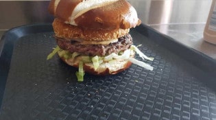 Angie's Burger - Un burger