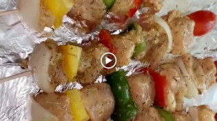 African Taste - Des brochettes